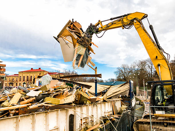 Best Yard Cleanup Services  in La Verne, CA